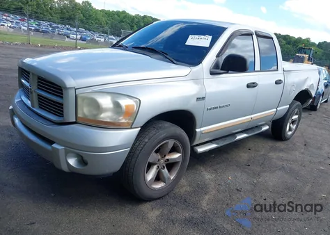 2006 Dodge Ram 1500 Slt/Trx4 Off Road/Sport из США, поврежденный, VIN 1D7HU18246S552073